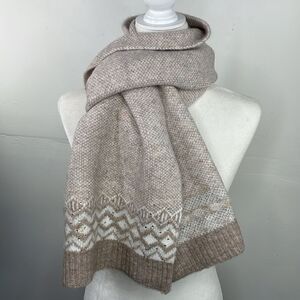 Scarf Rectangular Tight Knit with Embellishments detail OS